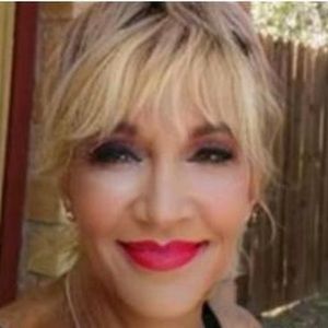 Meet your Posher, Rosemary